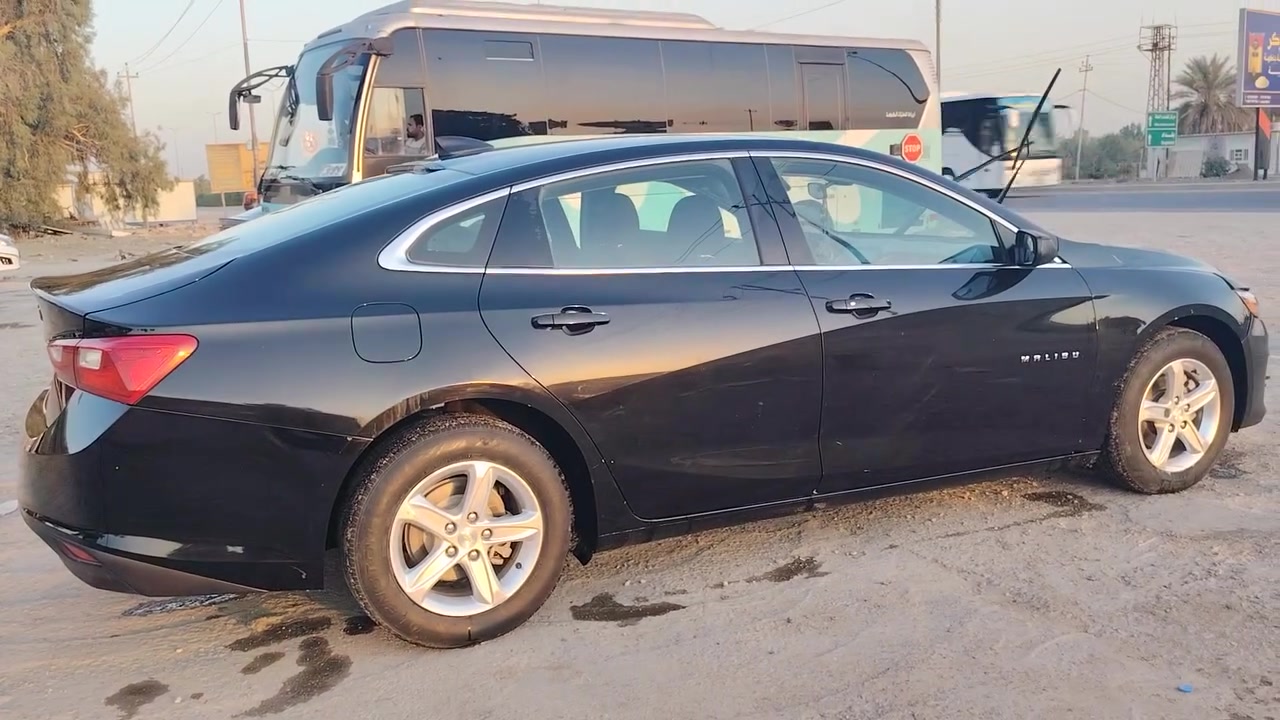 بيع او مراوس بغير الاسود /ماليبو ٢١ فول موصفات ماشيه ٧٥ حادث قشط بنيد والباقي كفاله بابل بأسمي رقم انكليزي سنويه لل٢٩ سياره جاهزه من كلشي  بيع او مراوس بغير الاسود😁😙👇 بابل ***********
