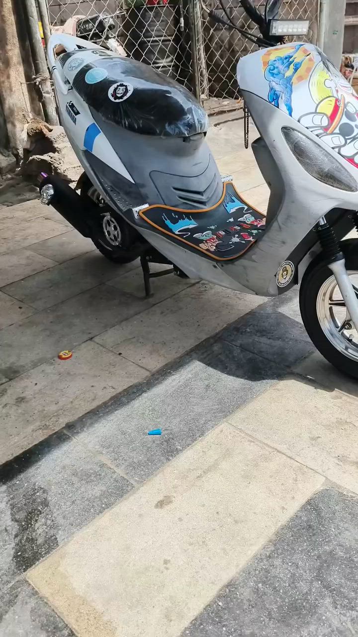 شمحضر المحرم🤘🏻🛵


**إذا كنت صاحب هذا الإعلان وتريد حذفه لأي سبب، رجاءا أرسل رسالة إلى الدعم الفني**