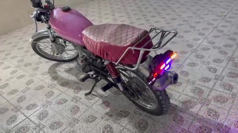 دراجة نارية 🏍️
​الحجم: 125cc
​الموديل: 2019
​ نظيفة
أوراق اصولي مفحوص
للسعر ادخل خاص 
​📞 للتواصل والاستفسار: ***********
