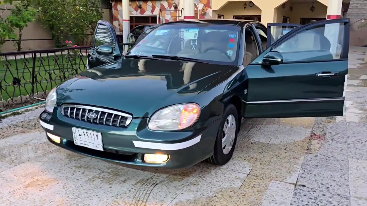 سوناتا 2001 رقم بغداد مكينه وكير جدد حاويه شادهن صدر خلفي أمامي جديد كهربائيات كلهه تشتغل تبريد ثلج مصبوغه صبغ درجه اولى للجماليه سياره جاهزه من كلشي  السعر 60 وبيهه مجال حك الجيه مكاني ديالى الغالبيه للتفاصيل سيد حيدر ***********..
