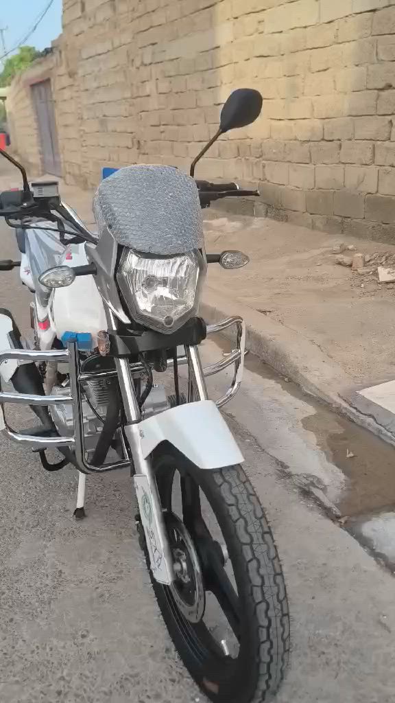 السلام عليكم ماطور سنكي عالي موديل 2025مابي اي نقص نضافه مثل ما واضح بصوره الاستفسار ***********
