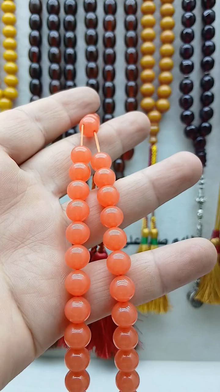 📿 جميل جداً
القياس: 10 ملم.
​العدد: 51 حبة.
​العنوان: العراق - بغداد.
​رقم الهاتف: ***********
​📥 للمهتمين: يرجى المراسلة على الخاص

