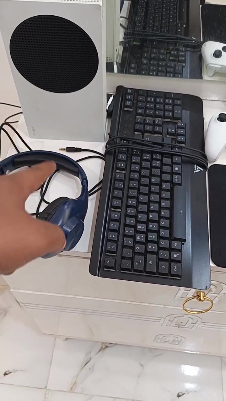 أسمع الفديو عدل والشراي يراسلني 
إصدار ٢١ مكاني كوت ***********
