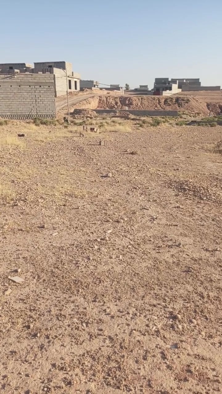سلام عليكم قطعة للبيع فرع تجنيد رءيسي 230متر بيع مستعجل سعر 6
بيهه مجال  ***********

