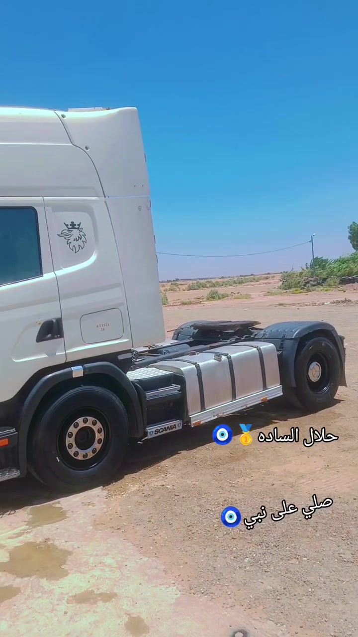 سلام عليكم سيره سكانيه لبيع الفين 2002 رقم نكليزي لا 31 بسمي تحويل ثاني يوم  مكينه 420 لا تنقيص ولا تبخير مربوطه بس راس مكاني واسط بدره ***********
