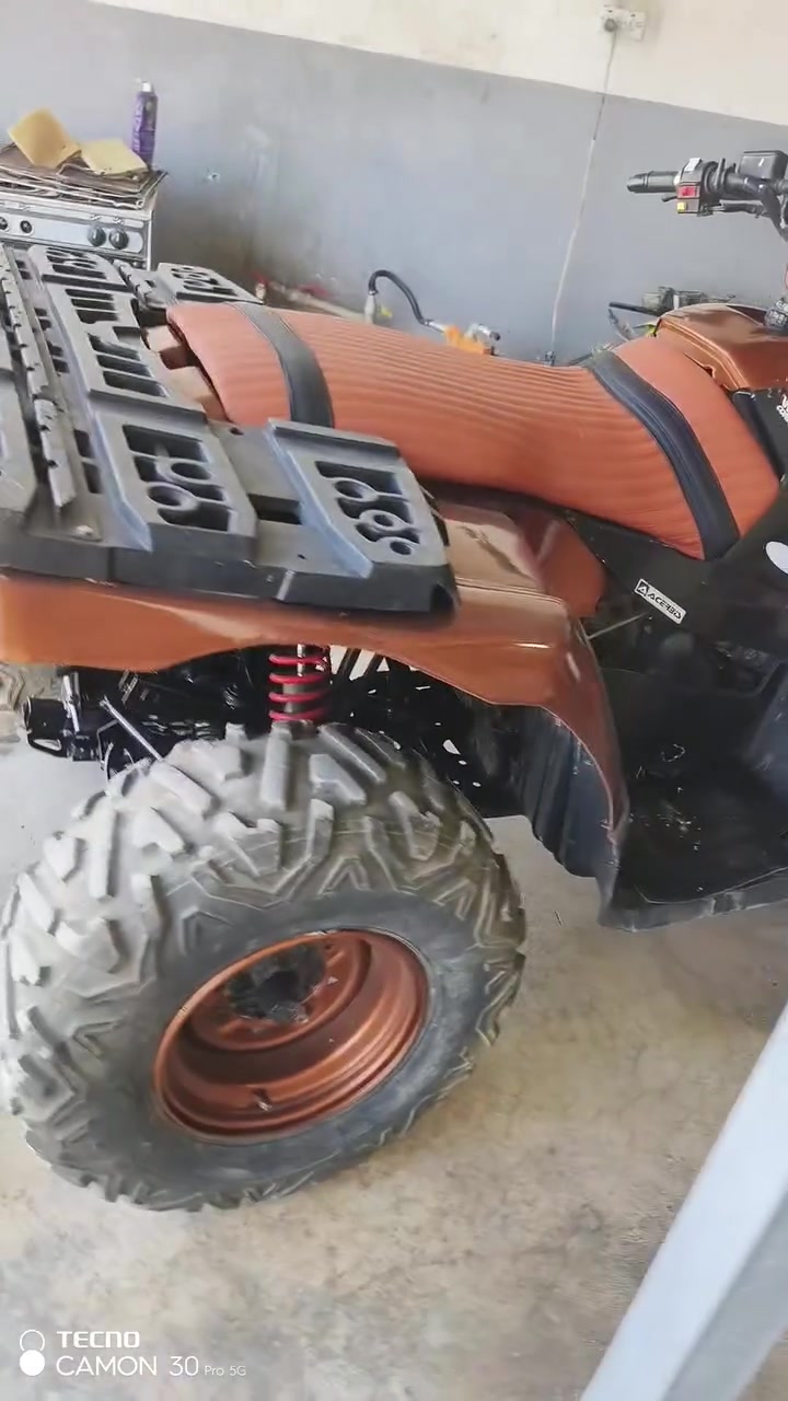 السلام علیكم
رباعي فور باي فور  4×4 امریكی اصلي  محرك كبیر  حجم 700cc كیر توماتیك   سعر 25  مكان السلیمانیة 
***********
***********
