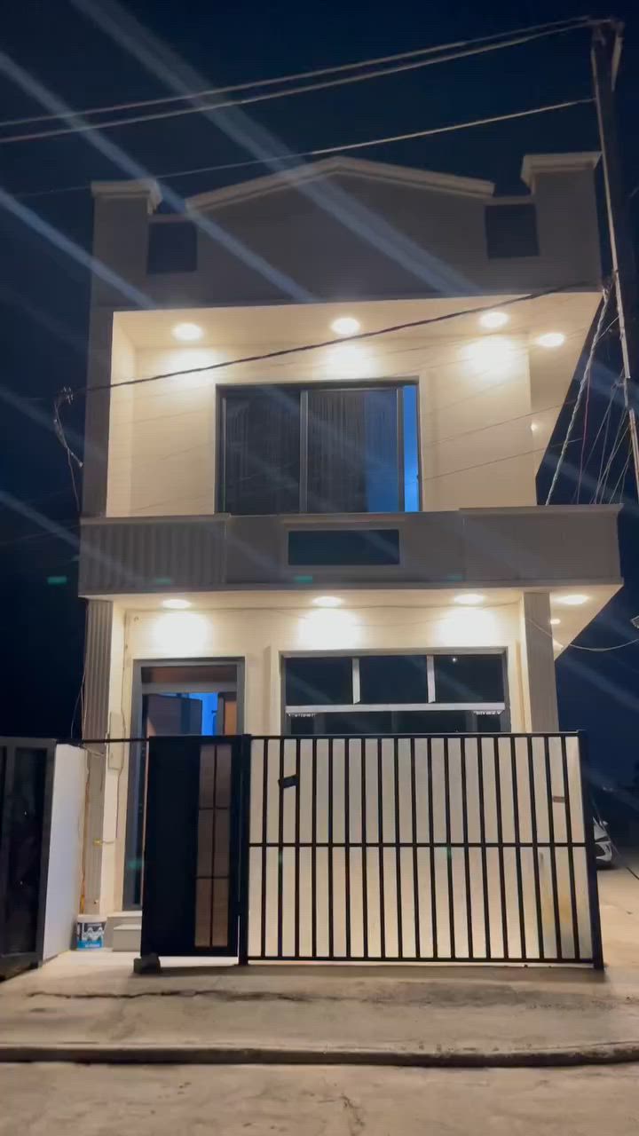 بيت ركن المساحه ٥٠متر واجه خمسه ونزال عشرة ركن طابو صرف العنوان الغزاليه شارع البداله خلف معمل ثلج مجمع الجوادالدعاوي الملكيه طابو الكاضميه ثلاثه غرف نوم وصاله مطبخ وحمام بناء جديد سعر ١٦٥مليون قفل ***********
