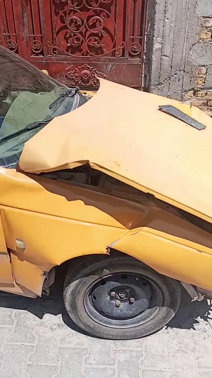 السلام عليكم.
العوض على الله ودفع الله ماكان اعظم. 

للبيع على وضعها. 

رقمها بغداد  وعليها غرامة و هيئة. كلهن تقريبا 700.

مكاني نجف. 

قيم باليرضي الله 

***********
