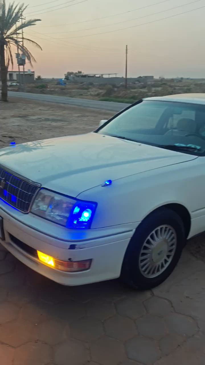 السلام عليكم راس ثور البيع مديل 1995 بيه قماره او بيه طخه بل جاملغ شرط مكينه او كير او حداديه او تخم تاير السياره بسمي سنويه ال 2030  مشروع وطني المكان نجف ناحيه القادسية الشراي يتصل علا رقم ***********
