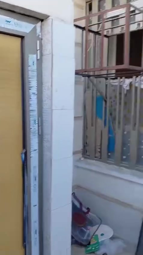 مشتمل للاجار الشعب مقابيل كليه الامام الكاظم (ع)
٧٠ متر جديد استقبال خدمات مع مطبخ وغرفه جوه 

فوك غرفتين نوم وخدمات حمام خارجي بي 

معروض مكتب الكناني ***********
