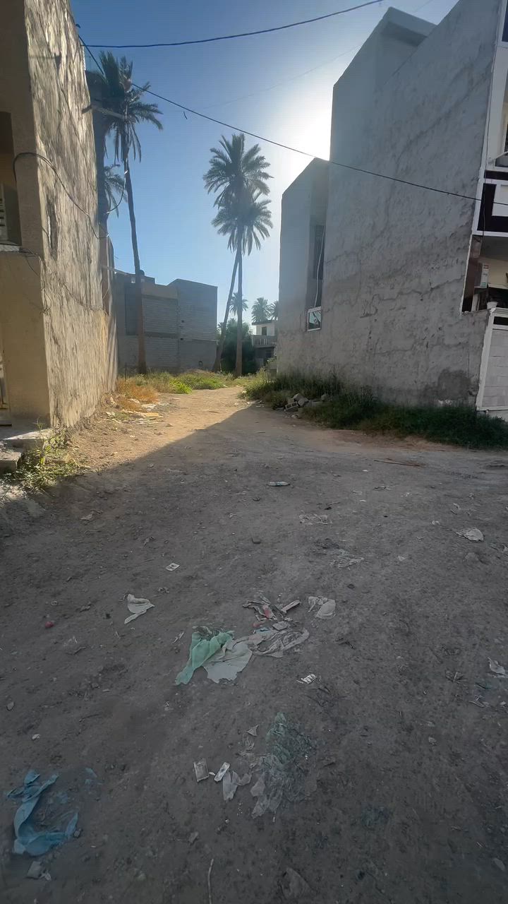 السلام عليكم قطعة ارض للبيع اكميرة شارع الملعب  موقعها كلش حلو
الوجة ٩/٥٠
***********
