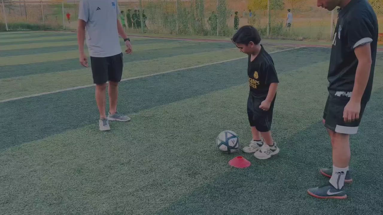 ⚽️😍
انطلاق اولى تدريبات  كرة القدم في روضة الملاك الحارس عن استمرار التسجيل  ⚽️

*بيئة أمنة للطلاب 

*مدرب ذو كفاءة عالية لتأسيس 

الطالب على تدريب كرة القدم . 

* يومين في الأسبوع

* للاعمار ٤سنوات فما فوق

* ⁠ الاثنين- الاربعاء 

 

الأشتراك الشهري 30 الف 

حياكم الله جميعاً  🌹😍🥇

***********📞
