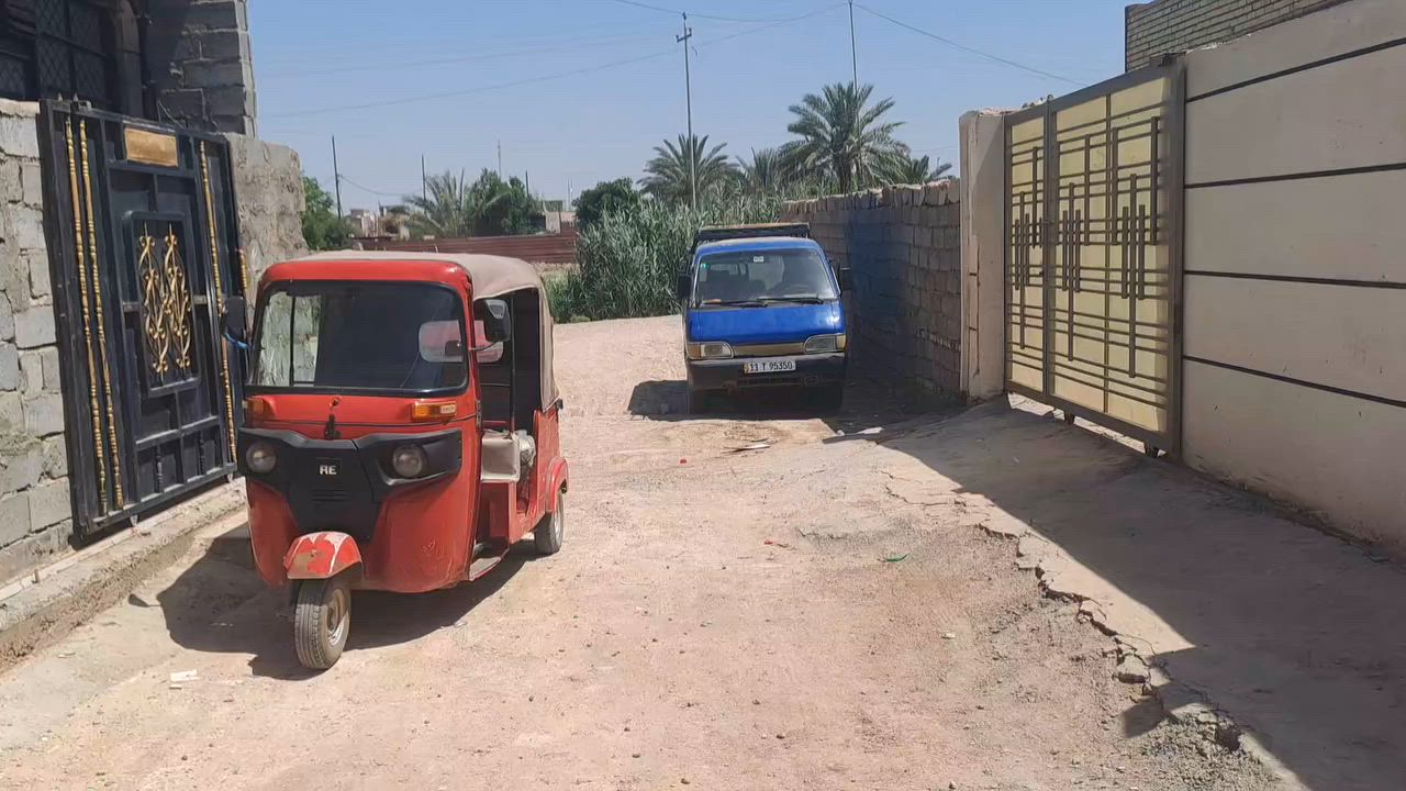 سلام عليكم قطعه أرض ٥٠م واجه ٥م ونزال ١٠م طابو زراعي سند 25 اقرار قاضي الدوره هور رجب بالبدايه مقابيل أفران الزيتون
السعر ١٥ مليون للاستفسار الاتصال على الرقم *********** السعر بيه مجال
