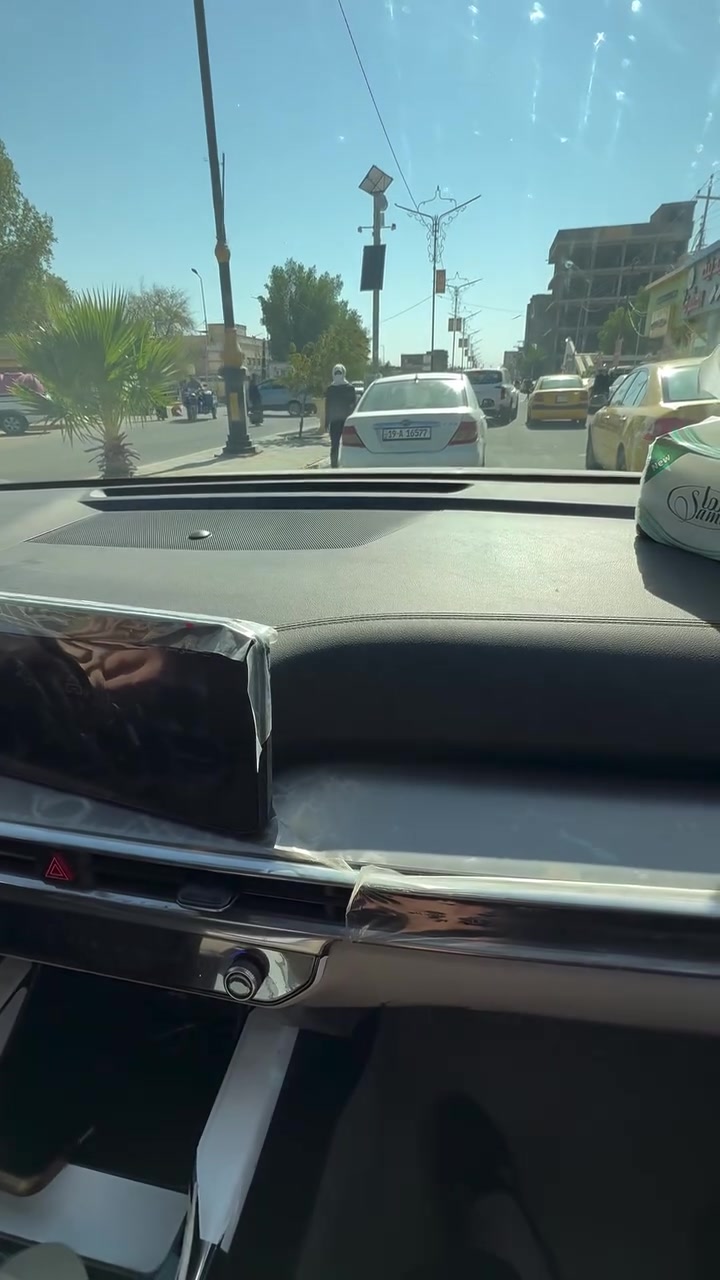 متدربتنا ساره تقود السياره في اصعب الشوارع ازدحام اثناء الدوره التدريبيه
تدريبنا غير … لو نطلعج سايق ماهر لو ماندرب افضل
نتمنى لها طريق السلامه
👇🌹👇
لغرض التسجيل 🚙🚕التواصل على رقم المكتب واتساب ***********
