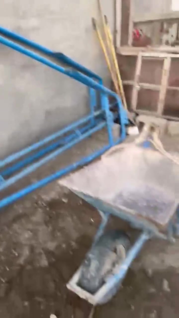 سلام عليكم ونج نضيف خير من الله البيع هو وعرباين ومولد كاز كامه ماطور خير من الله كلس نظيف غير مستعمل المكان مسيب حي العسكري شراي ينتصل ***********

