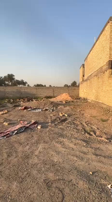 سلام عليكم  قطعه مساحه ٤٦٠متر ارض للبيع الدوره هورجب قرب محطه اضواء بغداد واجه ١٦متر نزال ٢٩متر خدمات كامله قرار محكمه ع محموديه سند ٢٥
***********
