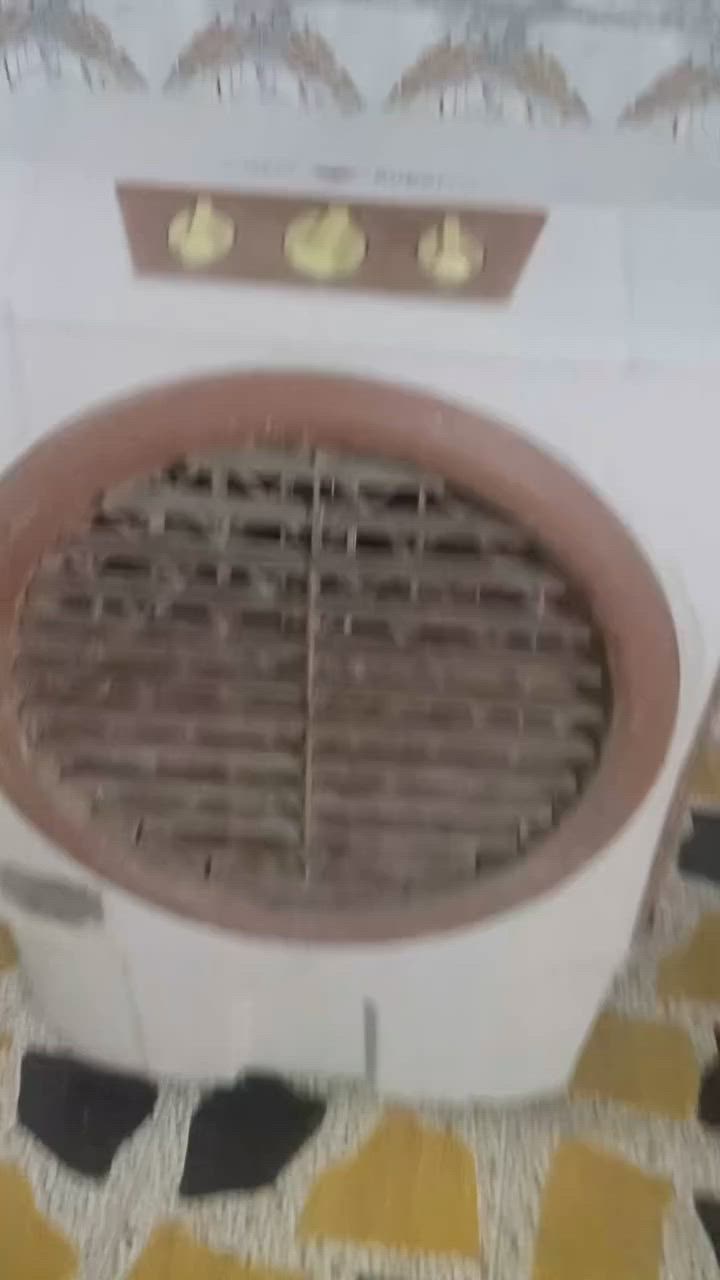 السلام عليكم مبرده للبيع 
ما اتواجد عل فيسبوك 
رقم الهاتف ***********
