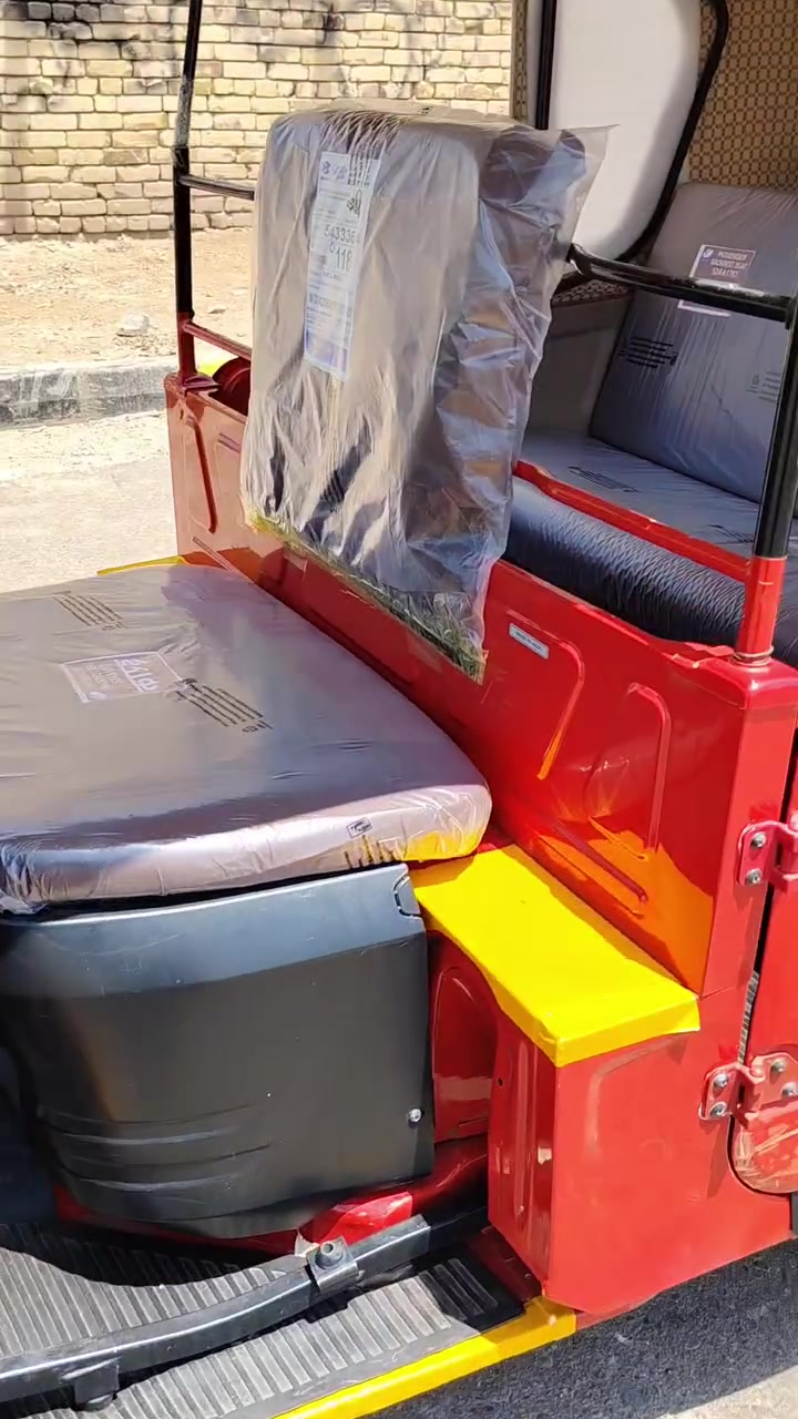 تكتك لبيع موديل 22 شهر 8 رقم وسنويه كفاله عامه ما عدا خسفه يم البكلايت زغيره ما راجعه مكينه مكفوله بيه فراش دوشمه تخم تاير جبلي ستدات جادر جديد كامله كبل الشارع مكان ميسان قضا المجر الستفسار تصل علا رقم 📱 ***********. ***********

