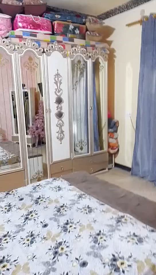 سلام عليكم غرفه تركيه للبيع مستخدمه اليريدها بيه خير ويدلل مكاني محاويل الخاص مفتوح وهذا رقمي
 ‏‪***********‬‏ بيه وتساب فقط
