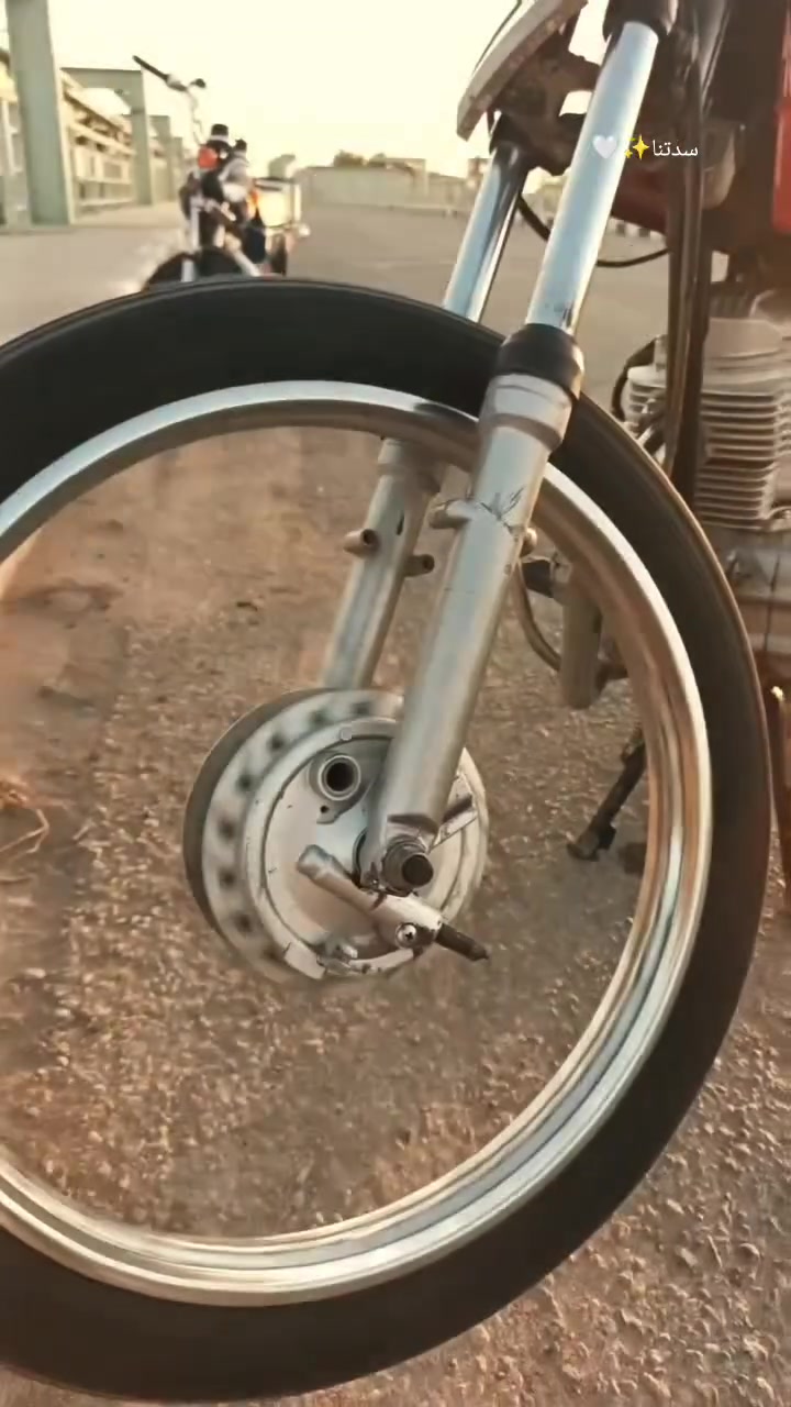سلام عليكم دراجه كلك كلك مكفوله عن السرقه تعمير جديد للبيع الي يحب يستفسر على هاذه ***********سعر 300
