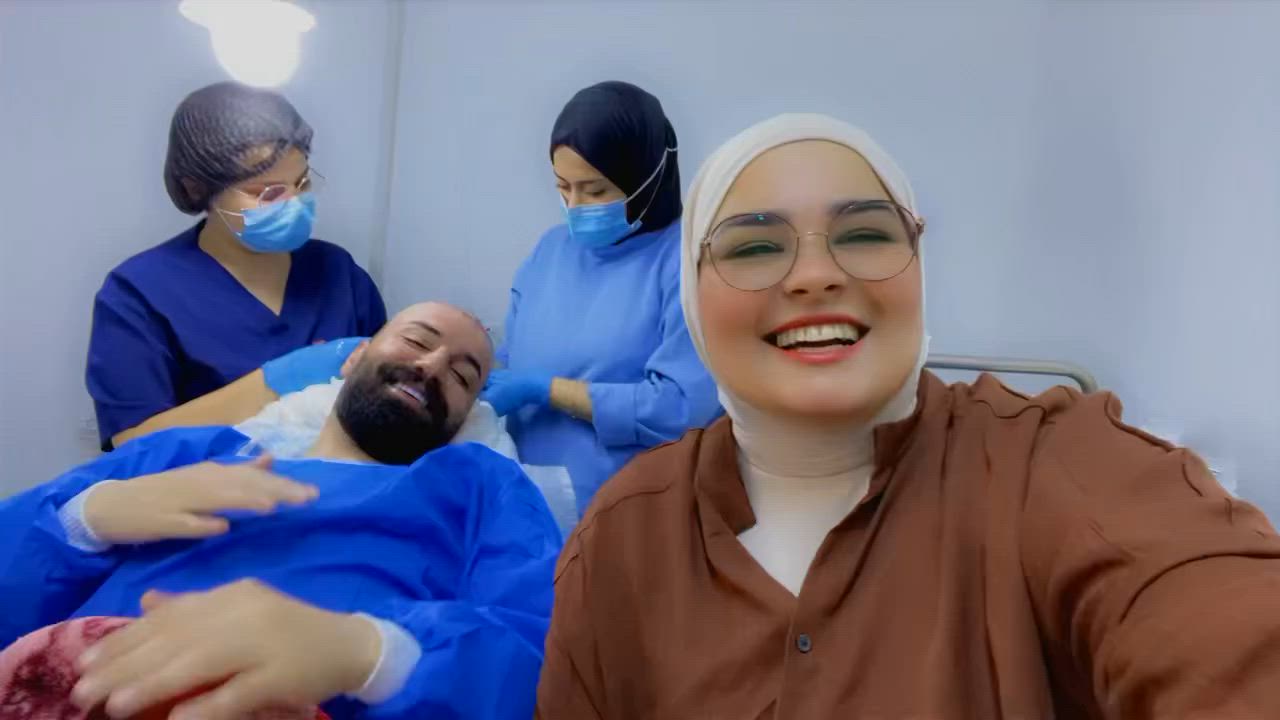 الاخ و المراجع العزيز مصطفى 💕
طبعاً زراعته الاولى تخبل بس اني مراجعيني يتدللون زيادة 
حبيتوا التغيير ؟ 😌🥰
اني هم احبكم 💕🙂‍↔️


**إذا كنت صاحب هذا الإعلان وتريد حذفه لأي سبب، رجاءا أرسل رسالة إلى الدعم الفني**
