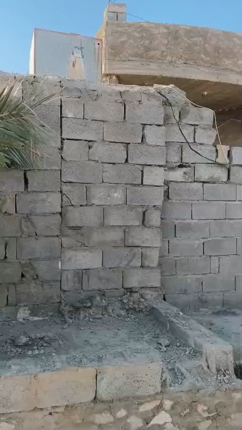 بيت للبيع ناحية المحمدي
حي الوحدة قرب متوسطة التهذيب للبنات وقرب الملعب الخماسي
مساحة البيت 450م
يتكون من كلدور + ديوانية +هول +غرف نوم عدد ٢+مطبخ 
مجمع صحيات عدد ٢ +حدائق عدد ٢ 
بيت بناء حديث وكلش مرتب 
للتواصل مع صاحب الدار اتصل بالرقم ‏‪***********‬‏
لصاحبة رعد رشيد الفهداوي (رعد العلية)
