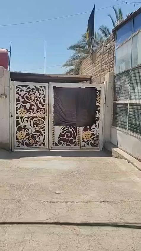 يالله  بيت موقع تجاري للبيع طابو زراعي سند25المساحه 480م تحويل أسهم مباشر يتكون 3غرف صاله مطبخ ستقبال صحيات داخليه خارجية مناور كراج كبير حديقة الموقع ممتاز كربلاء طويريج الرجيبه على شارع مباشر  خدمات كامله استفسار اكثر مراجعة مكتب الجمعيه للعقار مراسله او تصال  
*********** 
***********

