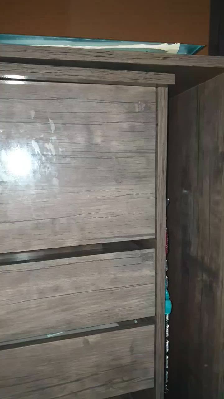غرفه نوم للبيع 
٧ قطع 
٤٠٠ الف دينار فقط
افروستي
طابق ارضي


**إذا كنت صاحب هذا الإعلان وتريد حذفه لأي سبب، رجاءا أرسل رسالة إلى الدعم الفني**