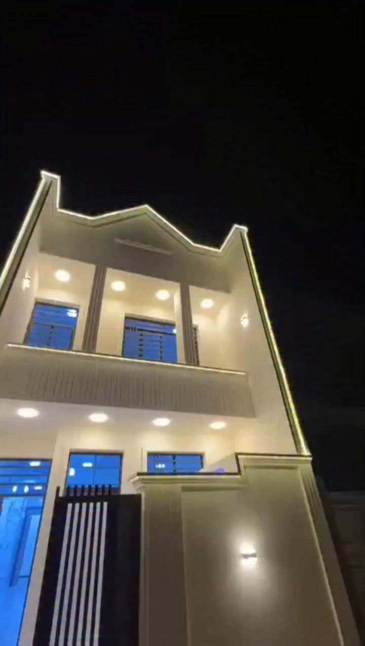 🏡✨ بيت جاهز للسكن بفرصة مميزة في البياع ✨🏡
📍 الدوانم – بالقرب من جامع الفردوس
🔹 مساحة 85 م² 🔹 طابقان بتشطيب حديث وتصميم أنيق 🔹 غرفتا نوم 🔹 حمامان (داخلي وخارجي) 🔹 صالة مريحة ومطبخ مرتب 🔹 منوّر يوفر إضاءة طبيعية رائعة
📌 موقع هادئ ومناسب للعائلة، وقريب من المدارس والأسواق والخدمات الأساسية.
📞 للحجز والاستفسار: *********** ***********
🏢 مكتب تاج الياقوت العقاري
#تاج_الياقوت_العقاري #بيت_للبيع #البياع #الدوانم #عقارات_بغداد #عقارات_العراق #فرص_عقارية @ [2015560482667396:49210:@highlight]
