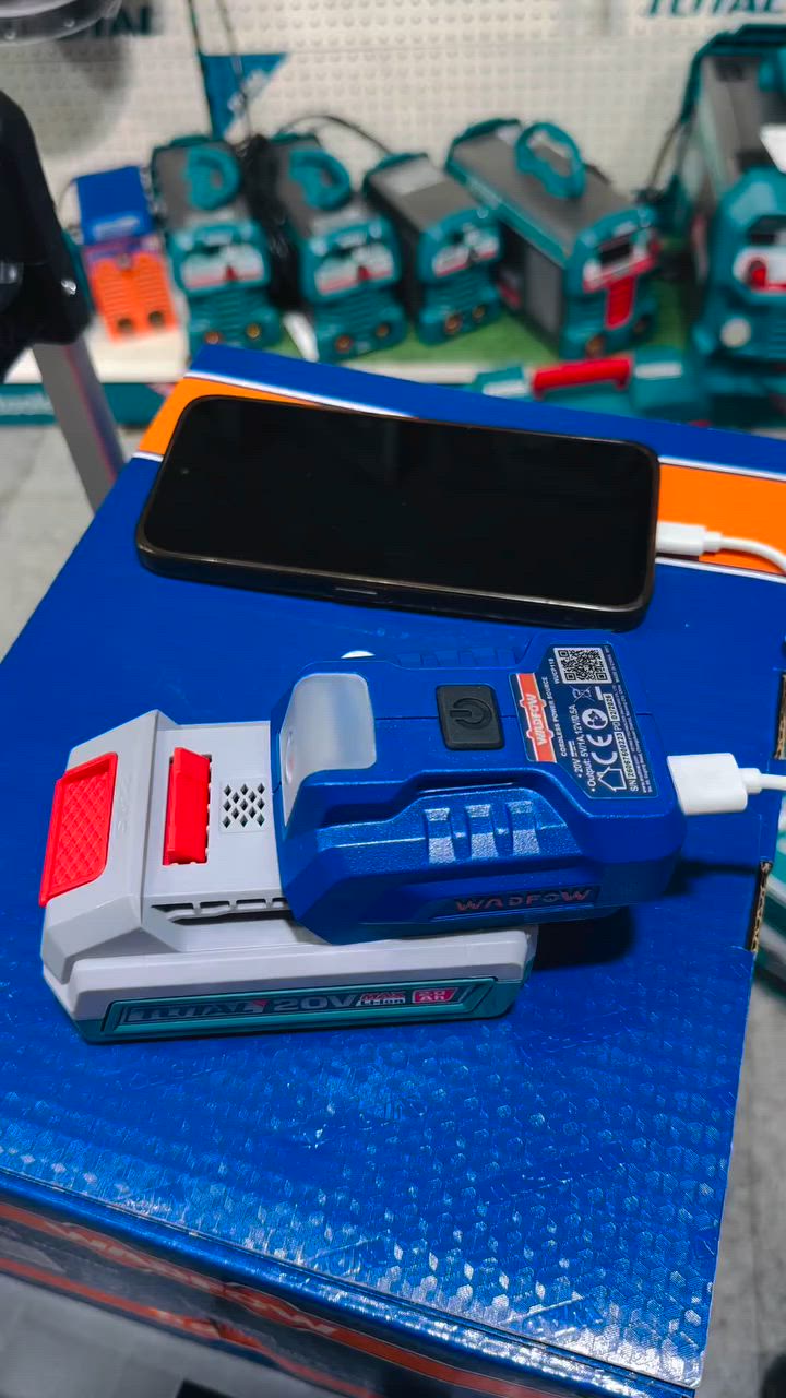 🔋 موبايلك فصل؟ الشحن خلص؟
مع أدابتور WADFOW حول بطارية 20 فولت إلى Power Bank في ثواني!
✅ شحن للأجهزة المحمولة
✅ إضاءة LED مدمجة
✅ حجم صغير وسهل الحمل
💪 قطعة صغيرة... فايدتها كبيرة!
📌عنوان المعرض : 56 شارع الجمهوريه - بجوار البنك المركزي - وسط البلد - القاهرة
🌐 تقدر تطلب من خلال موقعنا ويصلك حتى باب البيت 🏠
https://derhali.com/products/wadfow-power-bank-20v-battery-5v-and-12v-outputs-wucp118?_pos=3&_sid=b1dc0e680&_ss=r
📌للتواصل : 01227003384-01205115107
#WADFOW #PowerBank #بطارية_20_فولت #عدد_كهربائية #أدوات_احترافية


**إذا كنت صاحب هذا الإعلان وتريد حذفه لأي سبب، رجاءا أرسل رسالة إلى الدعم الفني**