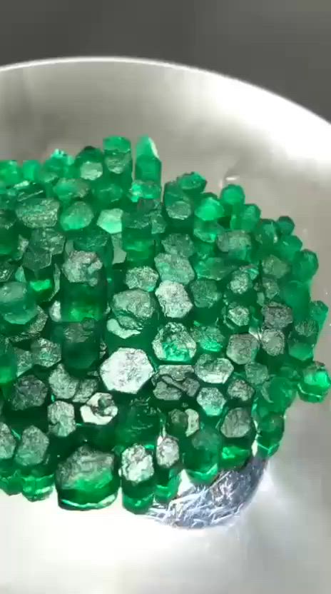Welcome to HK Gemstones.
We are pleased to present an exceptional collection of natural Pakistani emeralds from the renowned Swat Valley, famous for producing some of the world's finest emeralds with outstanding quality and beautiful green color.
We invite you to watch the full video and explore the unique beauty and characteristics of these natural gemstones.
✅ Competitive and affordable prices 🌍 Worldwide shipping available 📩 For prices and inquiries, please contact us directly
HK Gemstones Quality, Trust, and Excellence in Gemstones.


**إذا كنت صاحب هذا الإعلان وتريد حذفه لأي سبب، رجاءا أرسل رسالة إلى الدعم الفني**