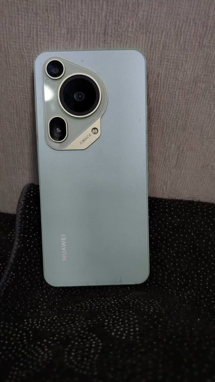 متاح هواوي 
ذاكرة 256 نضيف دقه كامرا فول تصوير 4k
دبل 2 سيم كارت


**إذا كنت صاحب هذا الإعلان وتريد حذفه لأي سبب، رجاءا أرسل رسالة إلى الدعم الفني**