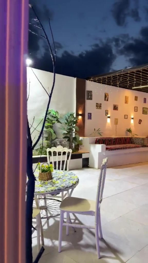 مزرعة درة بلد الترفيهية 💎
~~~~~~~~~~
سعر الايام العادية🤩

مساحة المزرعة ١٥٠٠ متر

🔹وكما تحتوي المزرعة على 🔹
( بيت متكون من)
💎 صالة كبيرة مؤثثة مكيفة طول فترة الحجز ❄
💎 غرفة نوم مؤثثة مكيفة ❄ طول فترة الحجز
💎 مسبح للكبار وأخر للصغار 🏊♂️🏊♂️
💎 مطبخ  مجهز بالكامل 
💎 حمامات شرقي - غربي
💎 ألعاب أطفال متنوعة ومراجيح 
💎 طاولة لعب منظدة 
💎 جلسة خارجية حديثة
💎 حديقة كبيرة 
💎 شواية 
💎منضدة للكبار 
💎 فيشة
💎 مولد كبير كهرباء ٢٤ تشغيل ذاتي (اوتماتيك )
سبالت مكيفات ٢٤ ساعه 
💎 انترنيت 
💎 ملعب خماسي 
مساحة المسبح 10م ×6م بعمق 1.5 متر ونصف
عدد الاشخاص المسموح للعوائل٢٠ نفر 
عدد الاشخاص المسموح بيهم للشباب ١٤ نفر
بــلــد : قريبة من مرقد الإمام السيد محمد ( ع )
🌹تثبيت الحجز عن طريق تحويل نصف المبلغ 🌹
للحجز المراسلة حصرا على الواتساب ***********

