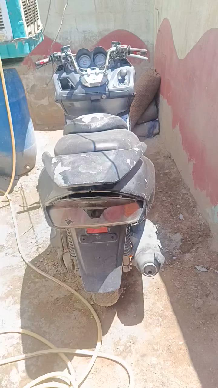 سلام عليكم شباب فورزه اللبيع سعره 250 دراجه متروكه عطله كهربائيات الاستفسار رقمي موجود متواجد واتساب

***********
