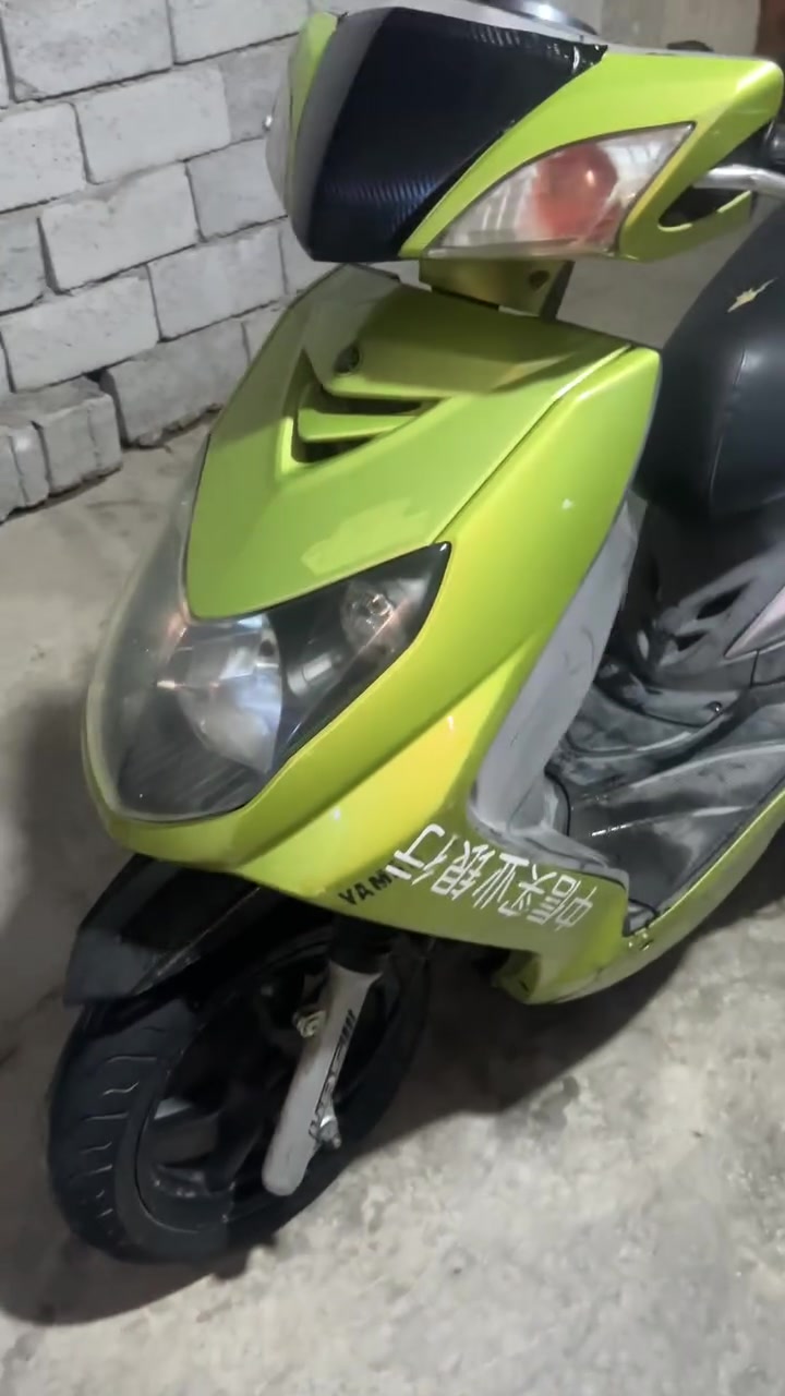 سلام عليكم دراجه سكنس فحل نوزل خطين كهربائيات كلهه شغاله نقصه بس قبق مال إشاره بي شخوط قفل سكان كله شغال مابيه برغي تجاري كفرات ختم واحد ويه المكينه 
مكينه بلادي لا تنقيص لا تبخير لا سعر 875وبيه مجال مكاني بغداد التاجي ***********مابي واتساب كورك ***********متواجد خاص
