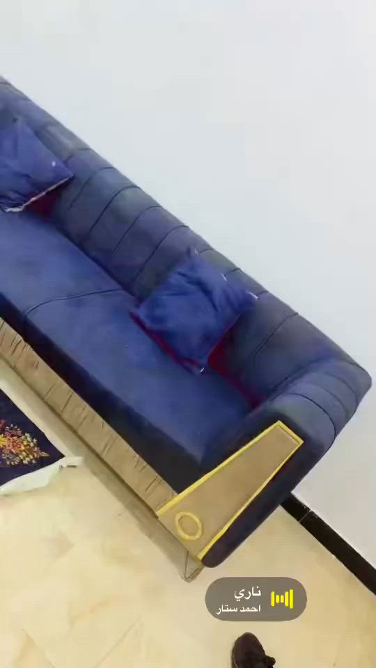 ديوان كامل للبيع 10 مقاعد سعره 300 الف
*********** واتساب مكاني بغداد الشعب
