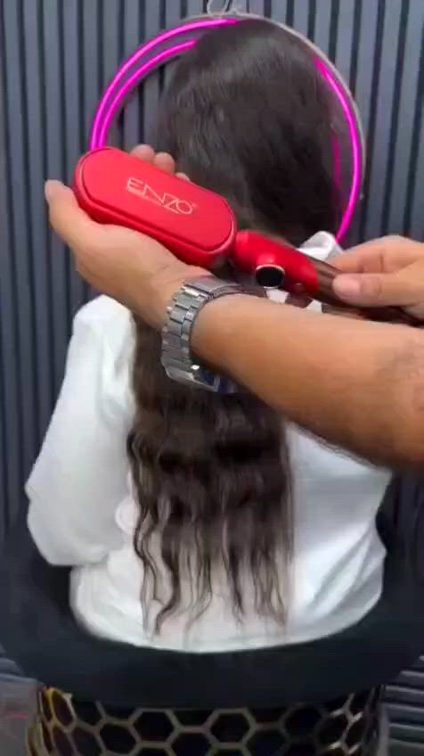 خلي شعرك دايمًا ناعم ومرتب 💖
مسرّح شعر احترافي يعطيك ستايل صالون بالبيت ✨
حرارة سريعة + حماية للشعر 🔥ومتوفر توصيل لجميع محافظات العراق 🚚✨
يوصل الطلب لحد باب البيت بكل سهولة 😉


**إذا كنت صاحب هذا الإعلان وتريد حذفه لأي سبب، رجاءا أرسل رسالة إلى الدعم الفني**