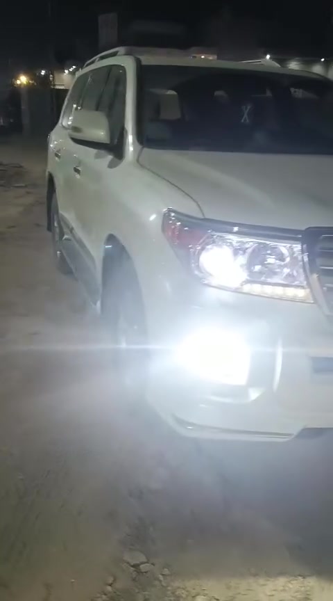 السلام عليكم لاندكروز ٢٠١٢ vxr محرك ٤٦٠٠ مواصفات لكزز
رقم بصرة مميز السيارة بيه بابين وجاملغ الامامي صبغ اثر دحجة خفيفة موجودة بالمنشور
بيع او مراوس ب لانكروز احدث
السعر ٣ شدات
مكان السيارة محافظة الديوانية ***********
