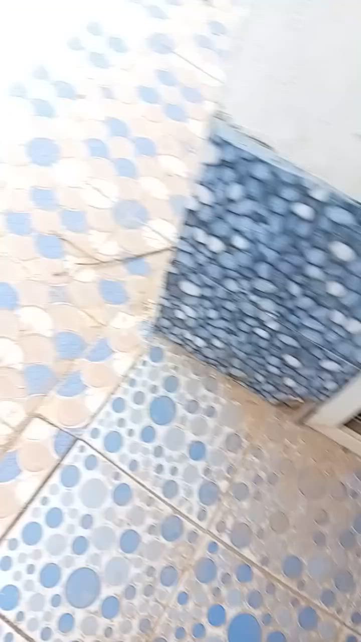 سلام عليكم من رخصت ابو الكروب بيت اللبيع طابو زراعي سند ٢٥ مساحة ٣٥٠م يتكون من ٣غرف نوم وصالة واستقبال ومطبخ وصحيات داخلية وخارجية خدمات كاملة كهرباء وماء اسألة وتبليط العنوان طريق السنية الاتصال على الرقم ***********
