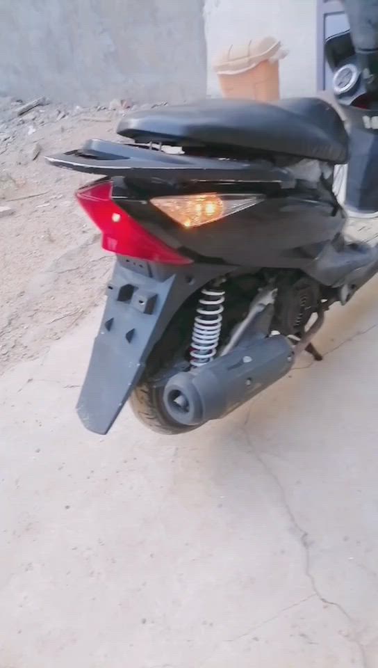 دراجه للبيع 700 ***********
