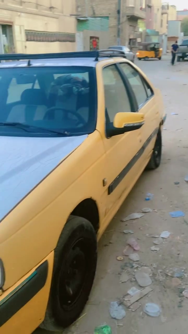 السلام عليكم بيجو بارص موديل 2015 كير ومكينه فرنسي تخم تاير جديد. كهربائيات شغالات كله التبريد بي ليك السياره بيه ضربه بل الصندوق رايده 28وبيه مجال حك الجيه رقم الهاتف *********** بغداد
