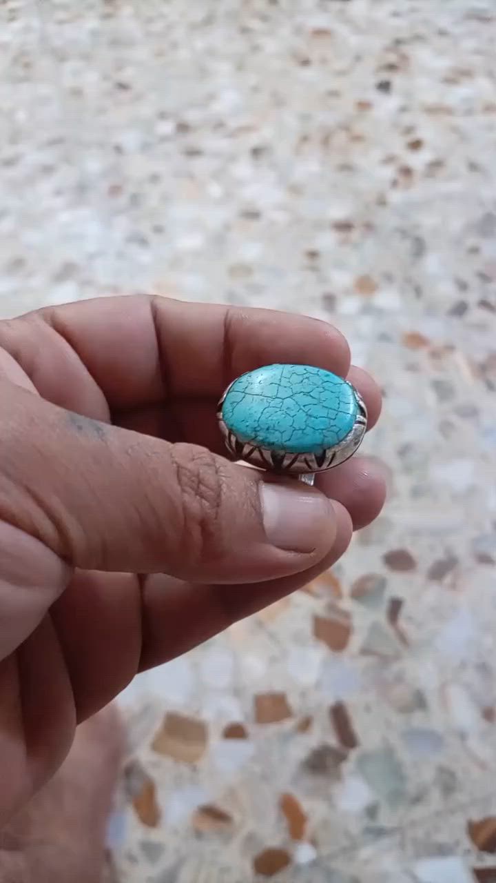 فيروز سينائي تحفه صياغه ثقيل قياس 25/شراي يتصل ويدلل سعر ٢٠٠ألف مكاني ميسان ***********
