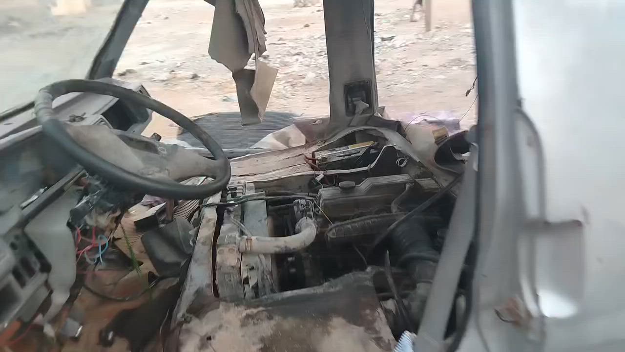 سلام عليكم عندي غراض تفصيخ شتحتاج غراض موجود سعر مناسب *********** شتحتاج غراض موجود تخم تاير نضيف صدر نضيف جام دشبول اكسن اورك مكينه شرط كير نضيف شتحتاج غراض موجود غراض
