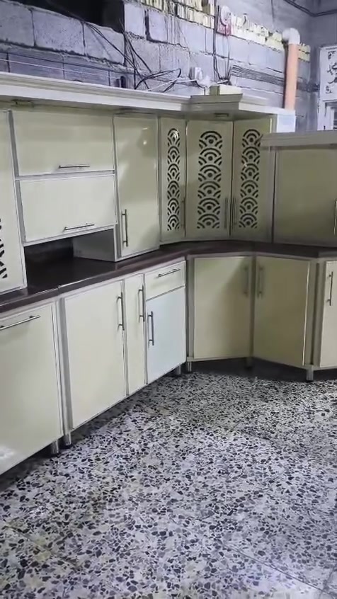 كاونتر المنيوم شغل درجة أولى الثكيل الحطاطه نضافه 100%قياس ٢٠ متر مفتر ارضي وملحق شراي اتفضل خاص أو اتصل على رقم *********** ويوجد توصيل محافظات
