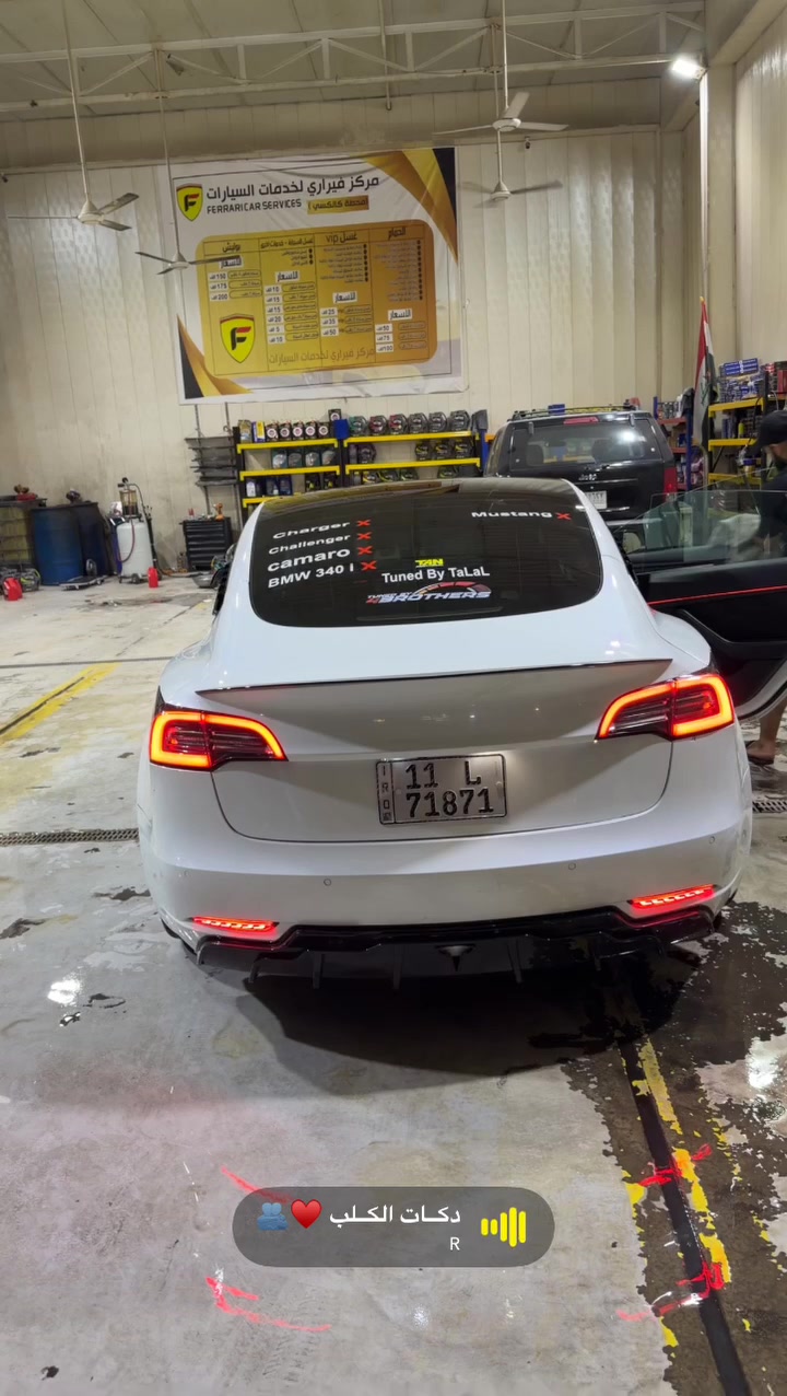 Tesla model 3 dul motor long rang
2022 ✅

 

تسلا دبل ماطور لونك رينج ✅

الحادث : قطعتين تبديل + قطعه وحده صبغ ✅

الايرباك راجع سستم ✅

بدون شاصي✅

السياره اونلاين ✅

سنويه وهزه جديد ب اسمي تحويل ثاني يوم ✅

—————-

داخل فورجد ✅

ستاند شاشه متحركه ✅

LED شاشه متعدد الالوان ✅

LED على الابواب والدشبول ✅

ضبابيات ترحيب ✅

بيها اشتراك معرفه الازدحامات ✅ 

شحن لاسلكي في الشاشه ✅

السياره عليها كت كامل 
—————————————-
لحيه ✅
دفويزر✅
دوسات جانبيه ✅
كفرات مري ✅
كفرات كامرات✅
حواجب لحيه اماميه ✅
سكوبات خلفيه ✅
——————————————-
سياره بل واقع لعابه ما شاء الله نصبتها تخبل ✅✅✅

وكل هذا سعرها بلااااشششش 

153 وبيها مجال للشراي 

متواجد فقط واتساب واتصال 

***********

مكان السياره  / بغداد - حي العامل

غير متواجد في الفيس ❌
