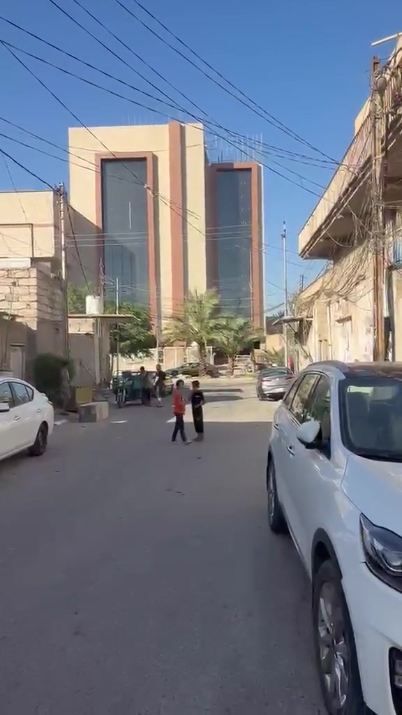 بيت للبيع حي الغدير قرب الصورة مقابل مستشفى العتبه
المساحه 125 متر 
للاستفسار 
‏‪***********‬‏ 
***********

