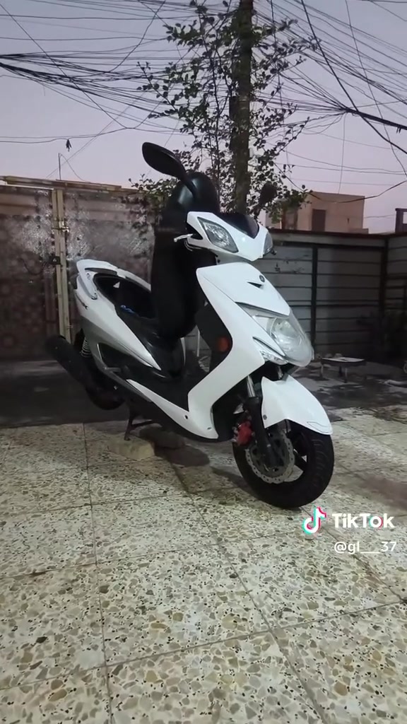 للبيع سكنس لد موديل 22ماشيه 13 اوراق كامله مكفوله كفاله برغي مامفتوح بيها صار شهرين من نزلتها رمبه سعرها مليون صار عندي ضرف وحتاجيت *********** مكاني الدوره
