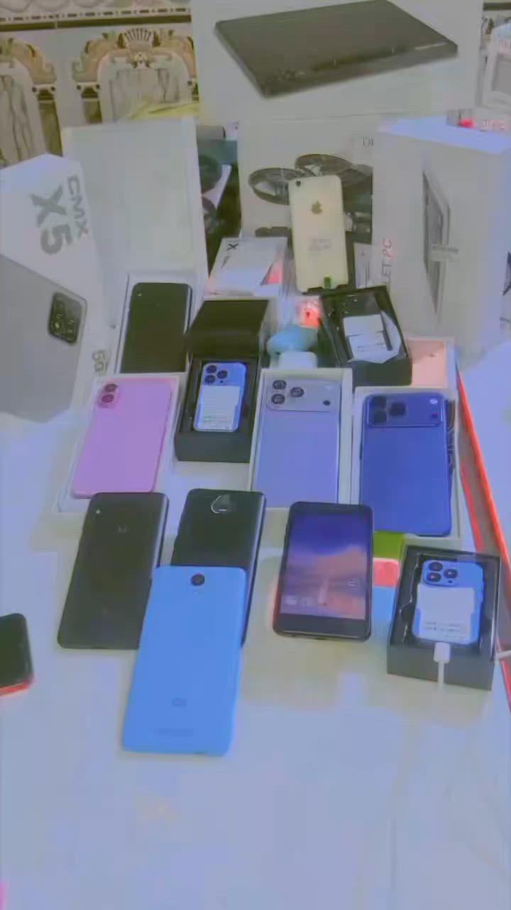 هلا حبايب اعذرونه ع النقطاع كان محضور الحساب 💔🥹 توفرت بضاعه جديده ايفونات وايبادات حلويات امزون 🤭 تحبون نورونه وتساب *********** او نستا 4z_cl ♥🌚تشرف بالجميع والي ميشتري لايگ وتعليق حلو مثله 🤭🪿
