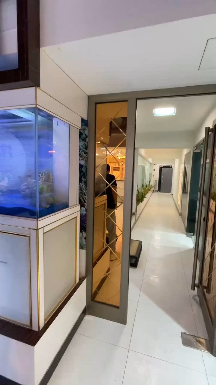 ✨ فرصة مميزة للاستثمار ✨

يتوفر قسم صالون نسائي للإيجار داخل مركز تجميل متكامل في الكرادة – شارع سلمان فائق.

🔹 القسم مجهز وجاهز للعمل
🔹 داخل مركز تجميل راقٍ
🔹 موقع حيوي ومميز
🔹 مناسب لأصحاب الخبرة والباحثين عن تطوير أعمالهم

📍 العنوان: بغداد – الكرادة – شارع سلمان فائق
📞 للاستفسار والتفاصيل يرجى التواصل على الرقم او الواتس :***********
