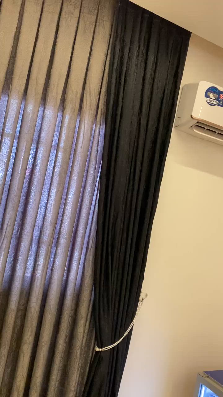 برده للبيع قماشها شامو الثقيل قفلها ب ٢٠٠ جديده اقل الشهر اشتريتها صارت عليه ب ٤٥٠


**إذا كنت صاحب هذا الإعلان وتريد حذفه لأي سبب، رجاءا أرسل رسالة إلى الدعم الفني**